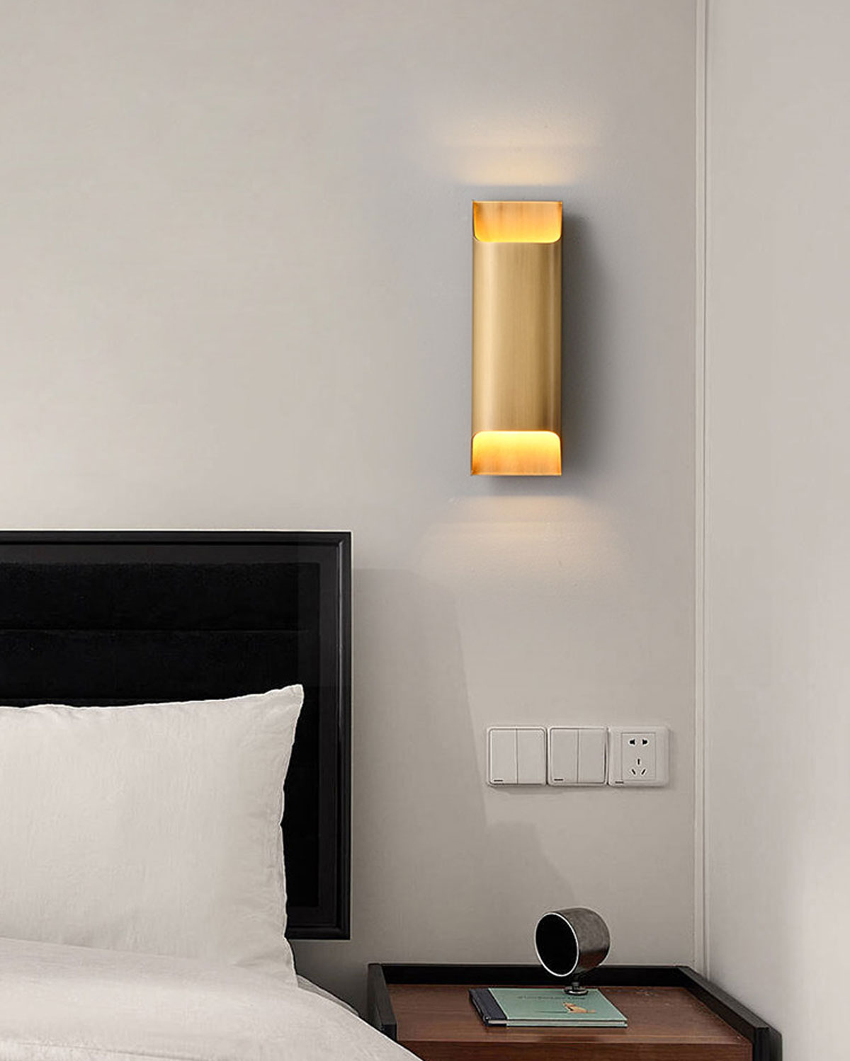 Arc Fold Wall Sconce