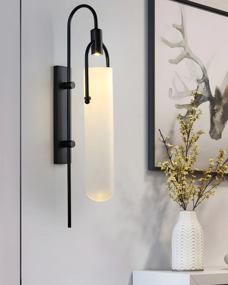 Arc Wall Lamp