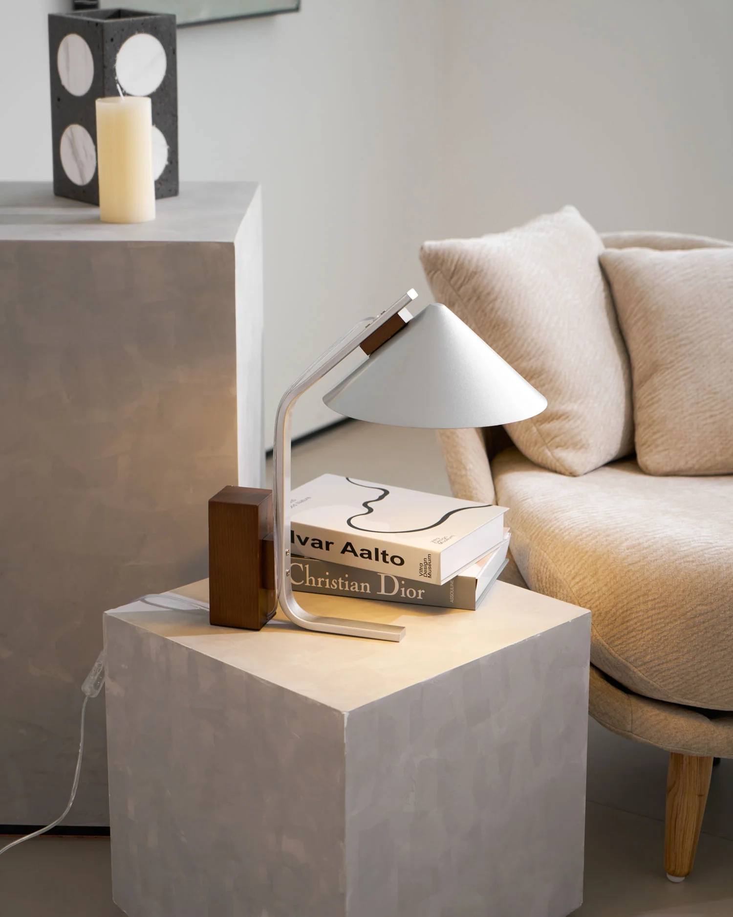 Arclune Desk Lamp