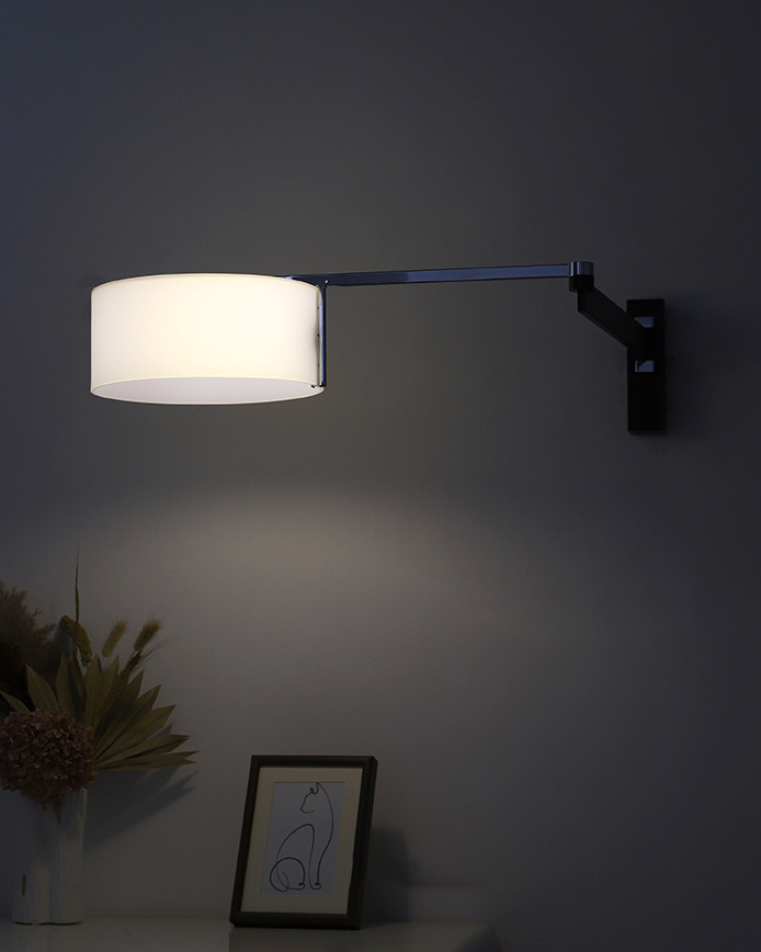 Arcus Swing Arm Wall Lamp