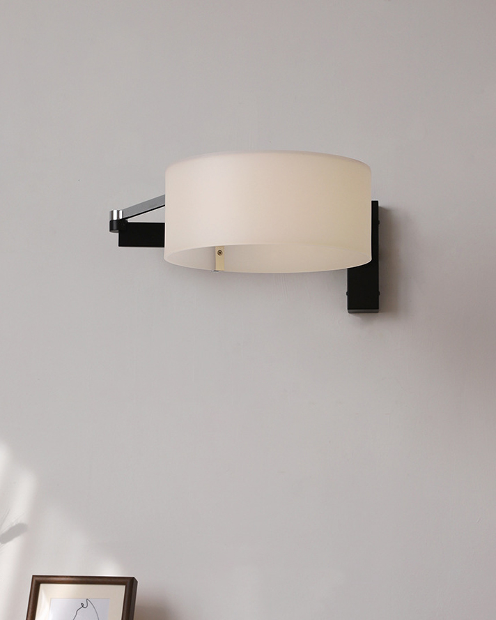 Arcus Swing Arm Wall Lamp