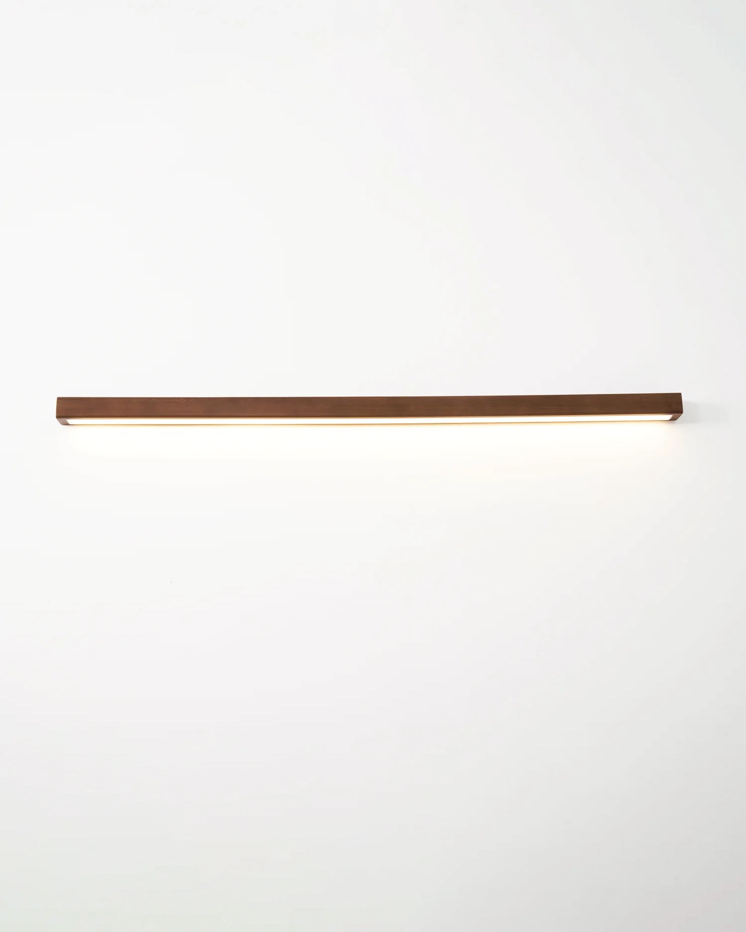 Arlo Linear Wood Wall Light