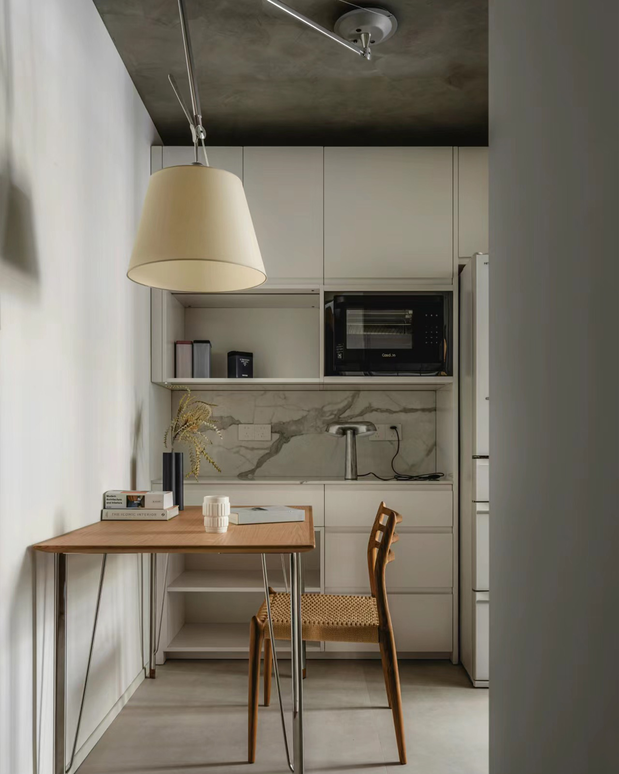 Rocker Modern Design Pendant Lamp