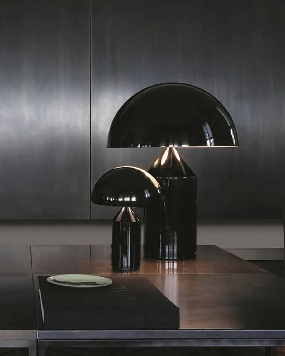 Atollo Metal Table Lamp-elegalight