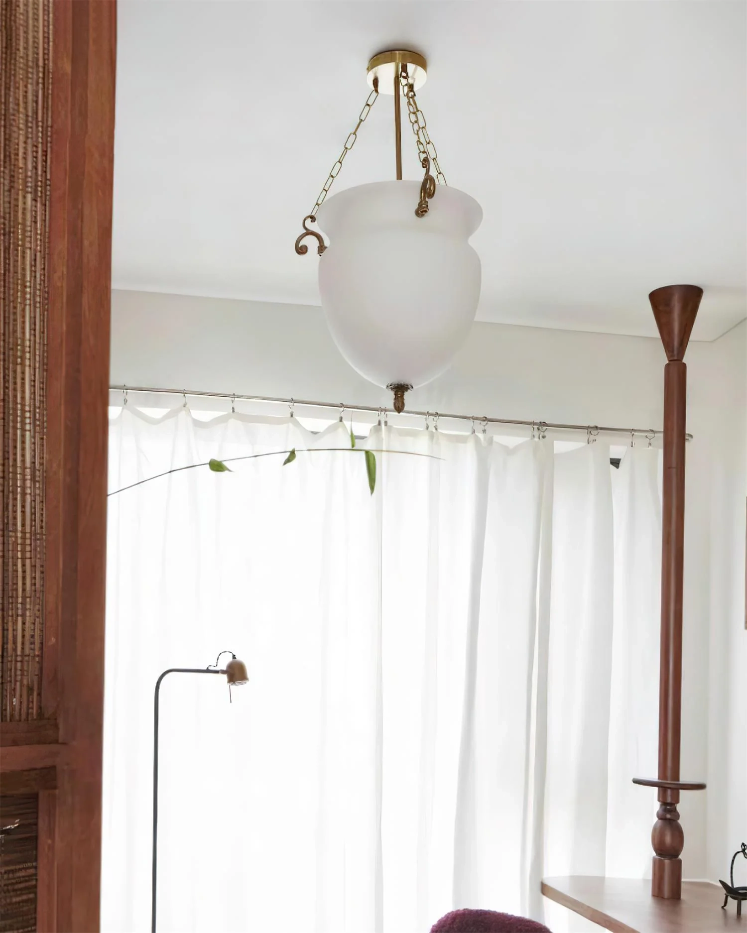 Aurelia Glass Pendant Light