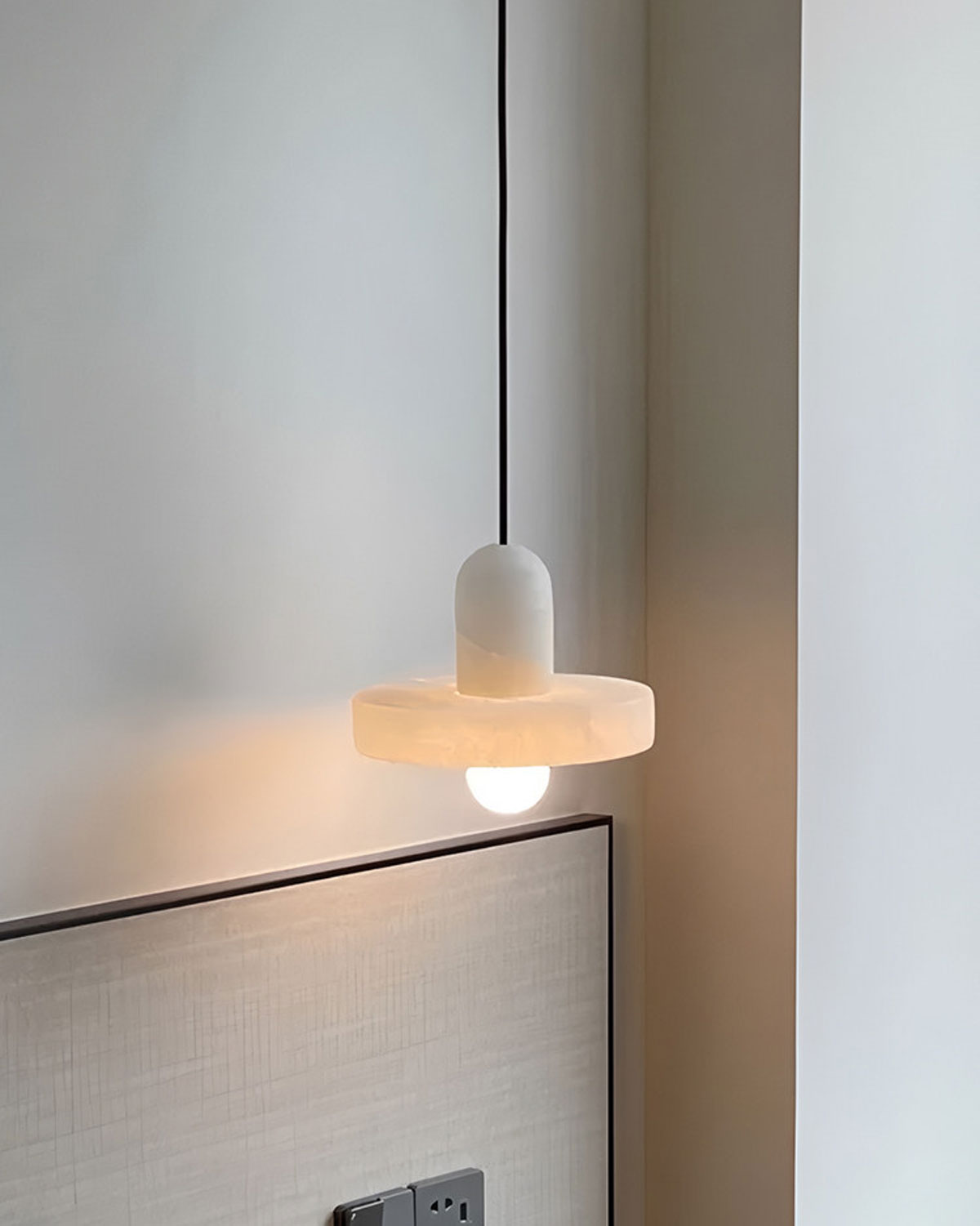 Aureole Alabaster Pendant Light