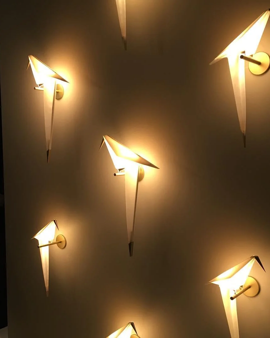 Avian Serenity Wall Lamp