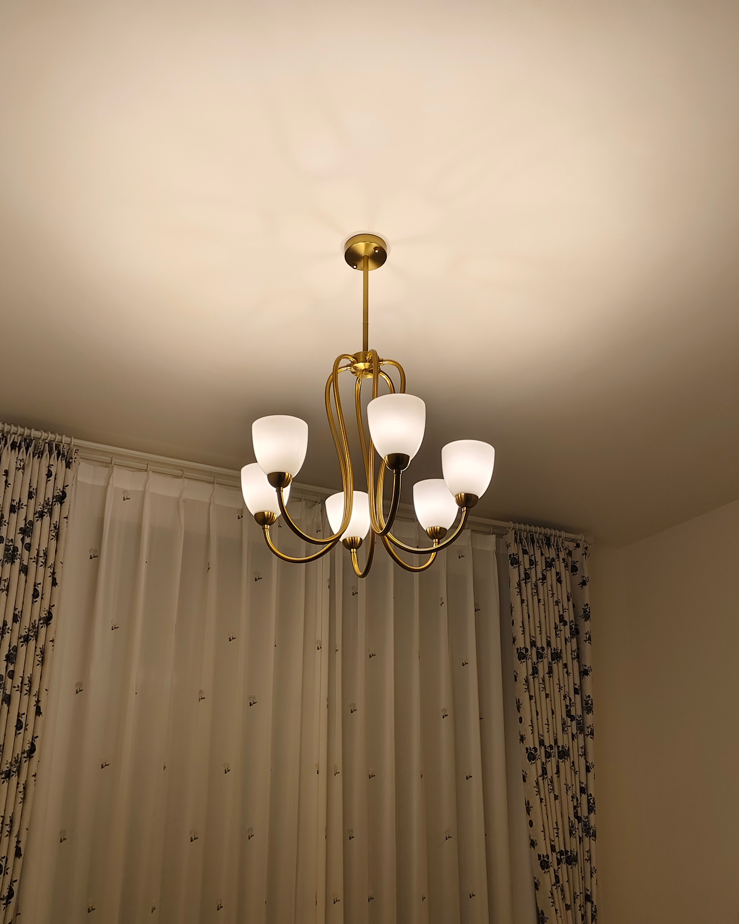 Ballet Glass Chandelier
