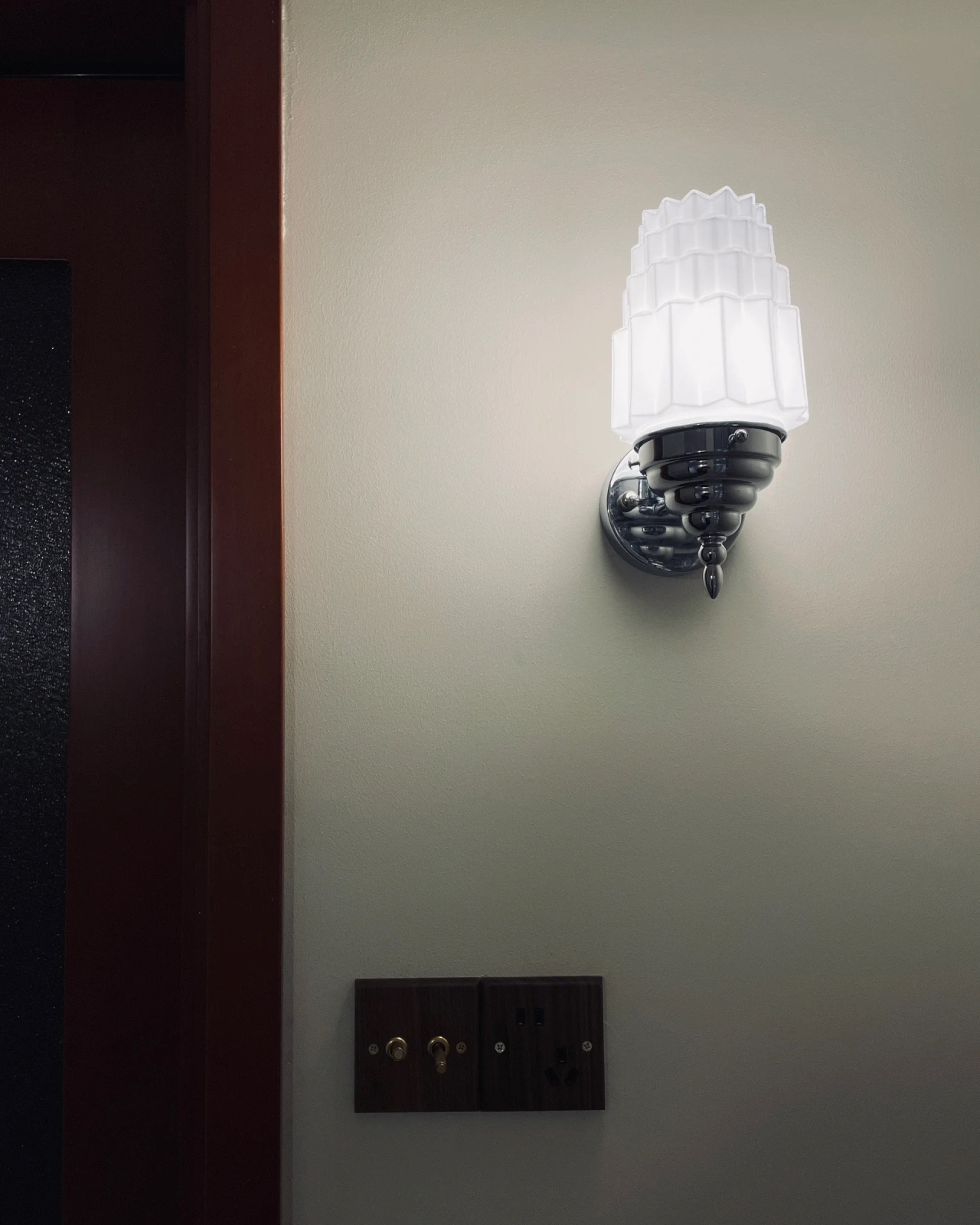 Bijou Glass Wall Sconce