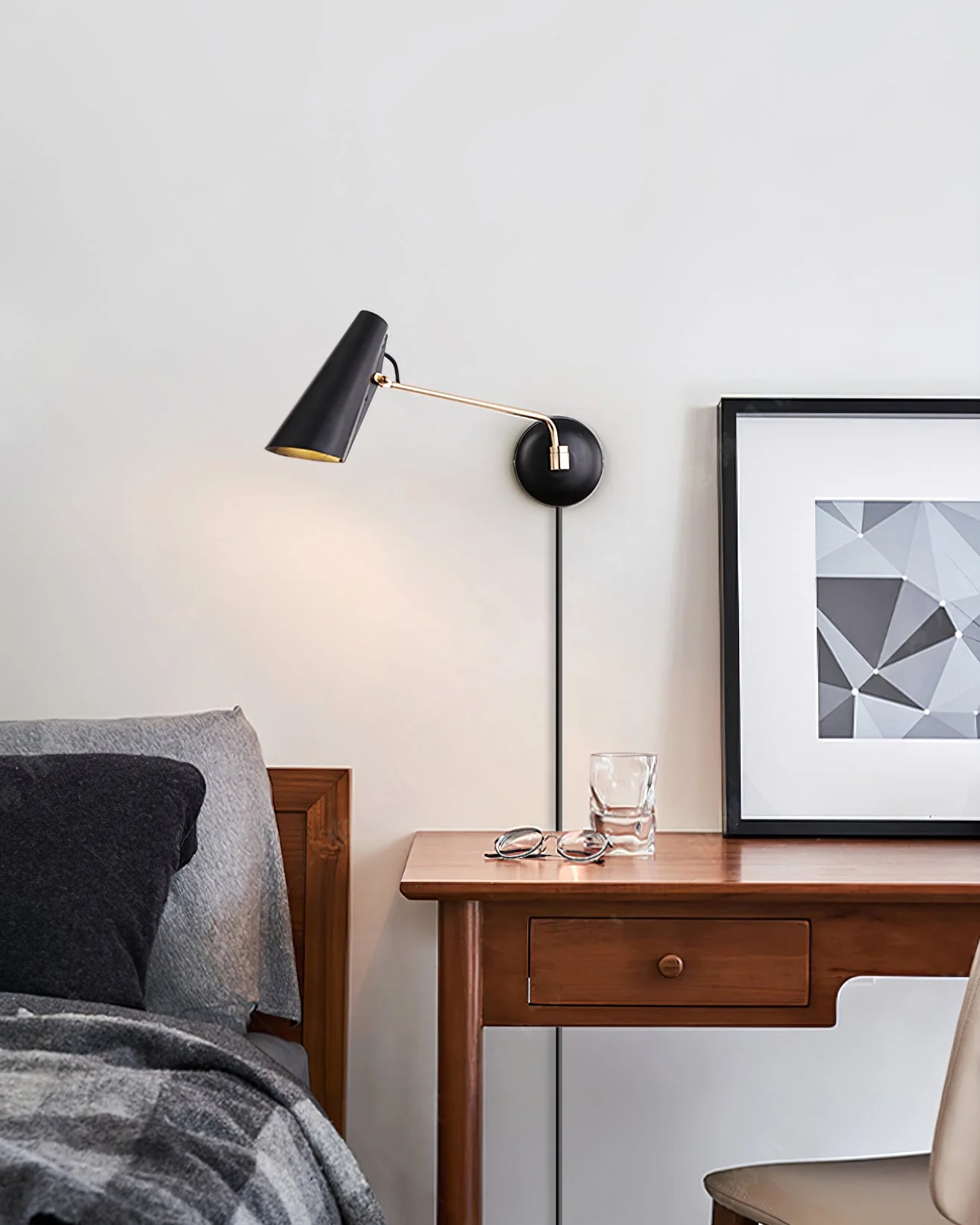 Birdy Plug-in Wall Lamp