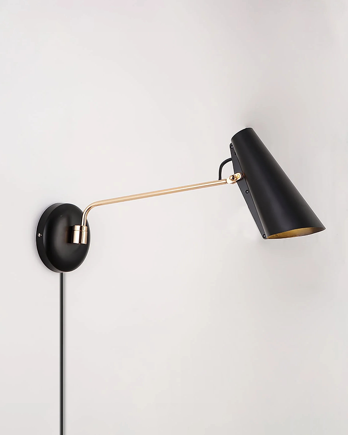 Birdy Plug-in Wall Lamp