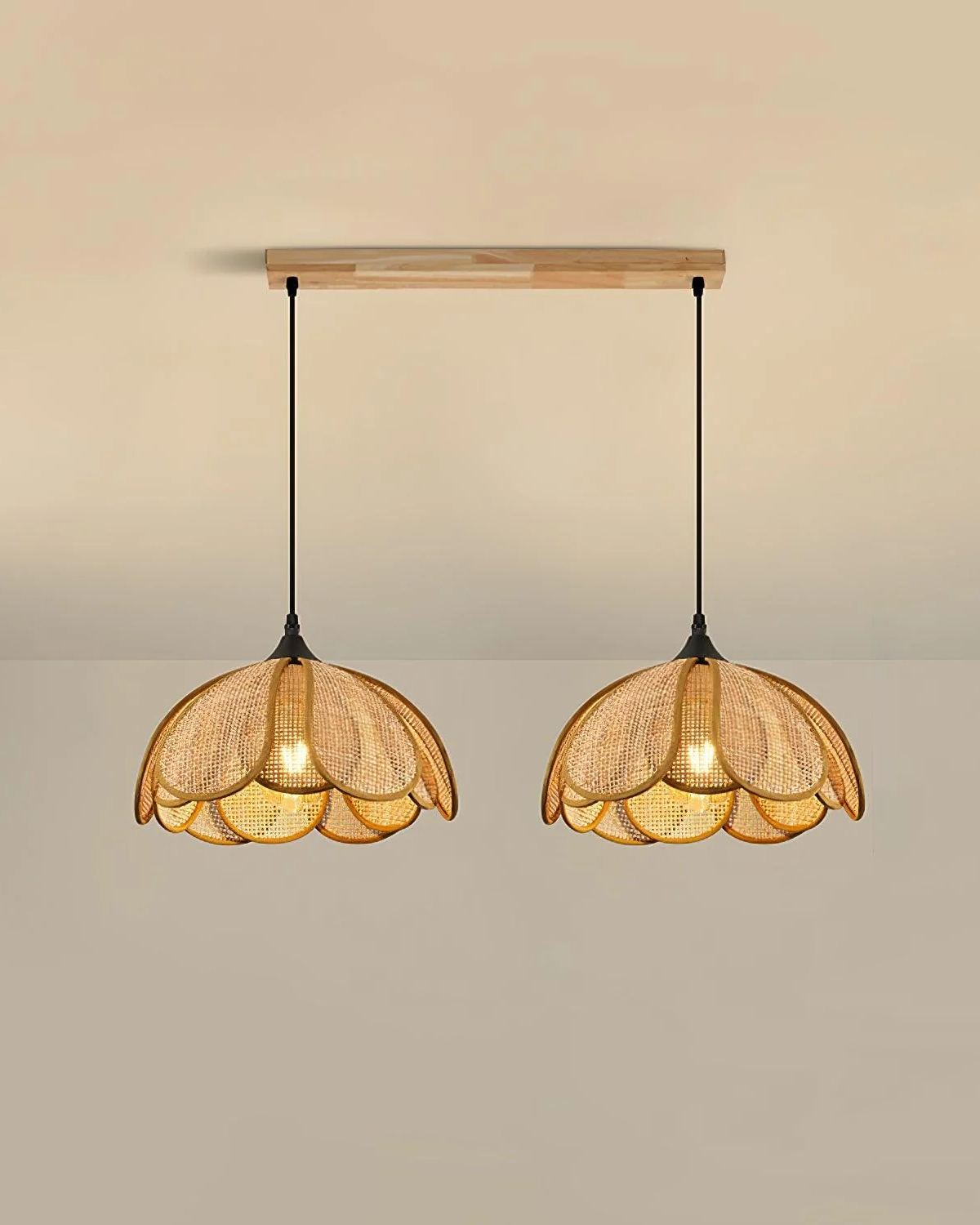Bloom Rattan Pendant Lamp