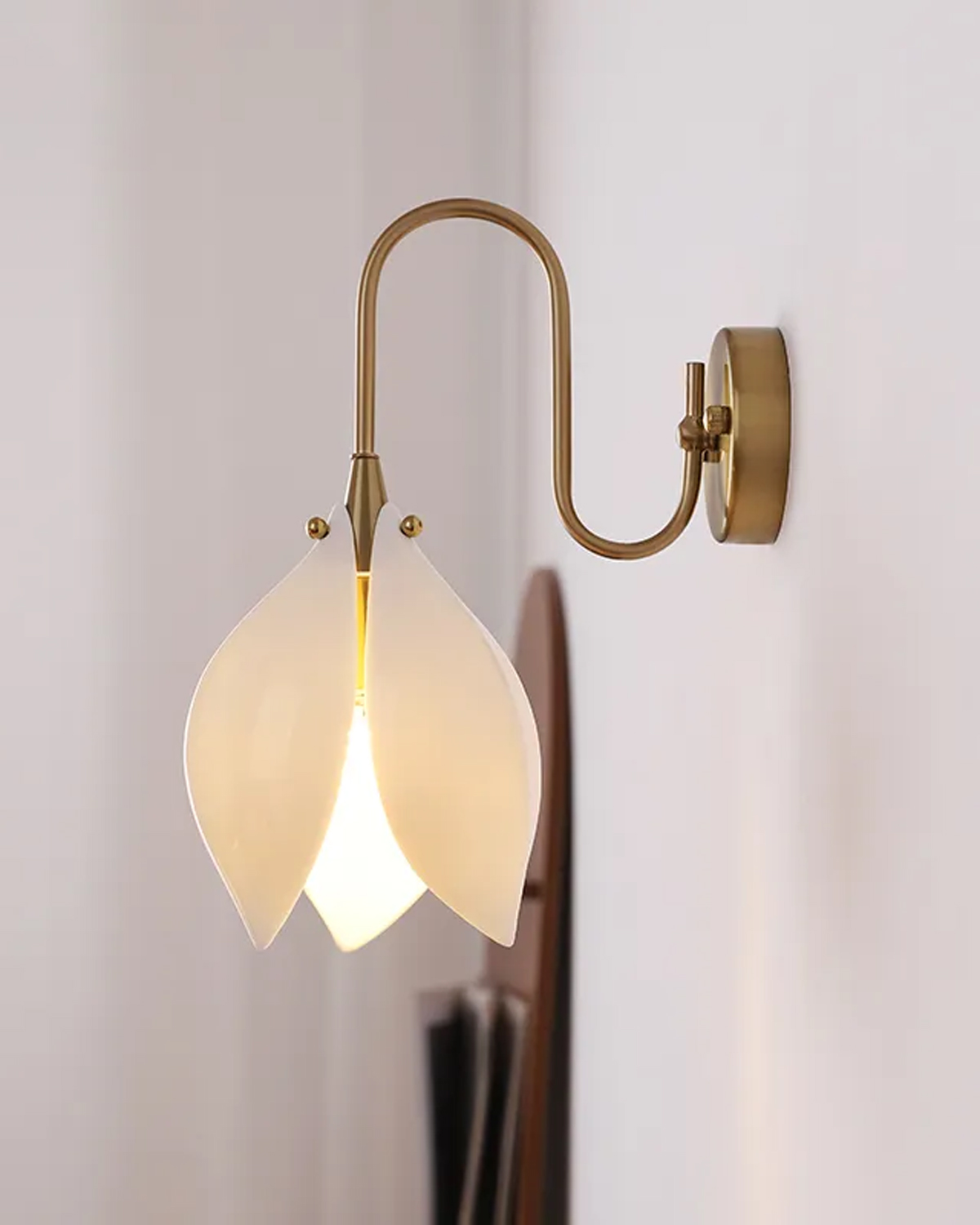 Bloom Wall Light
