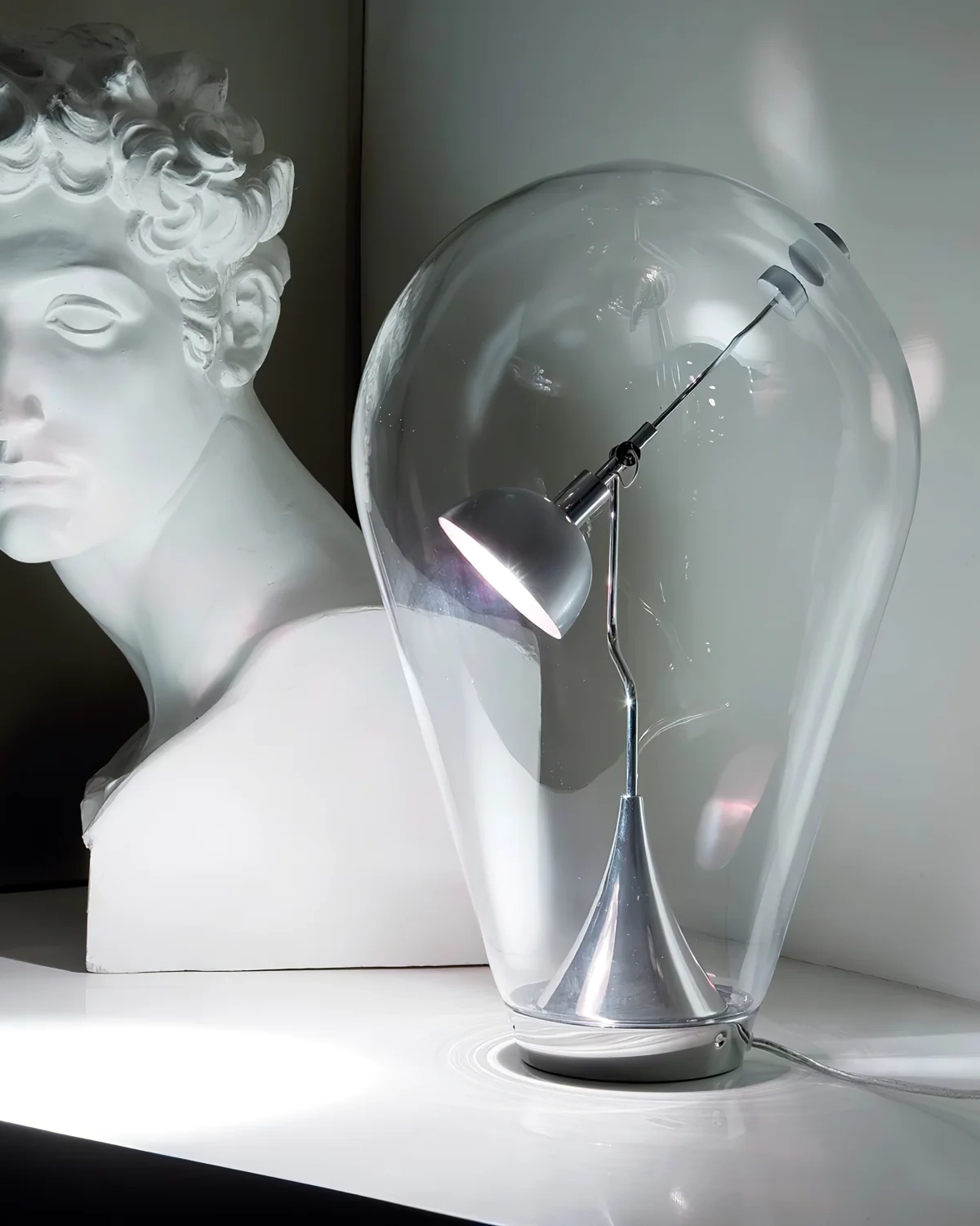 Blow Table Lamp