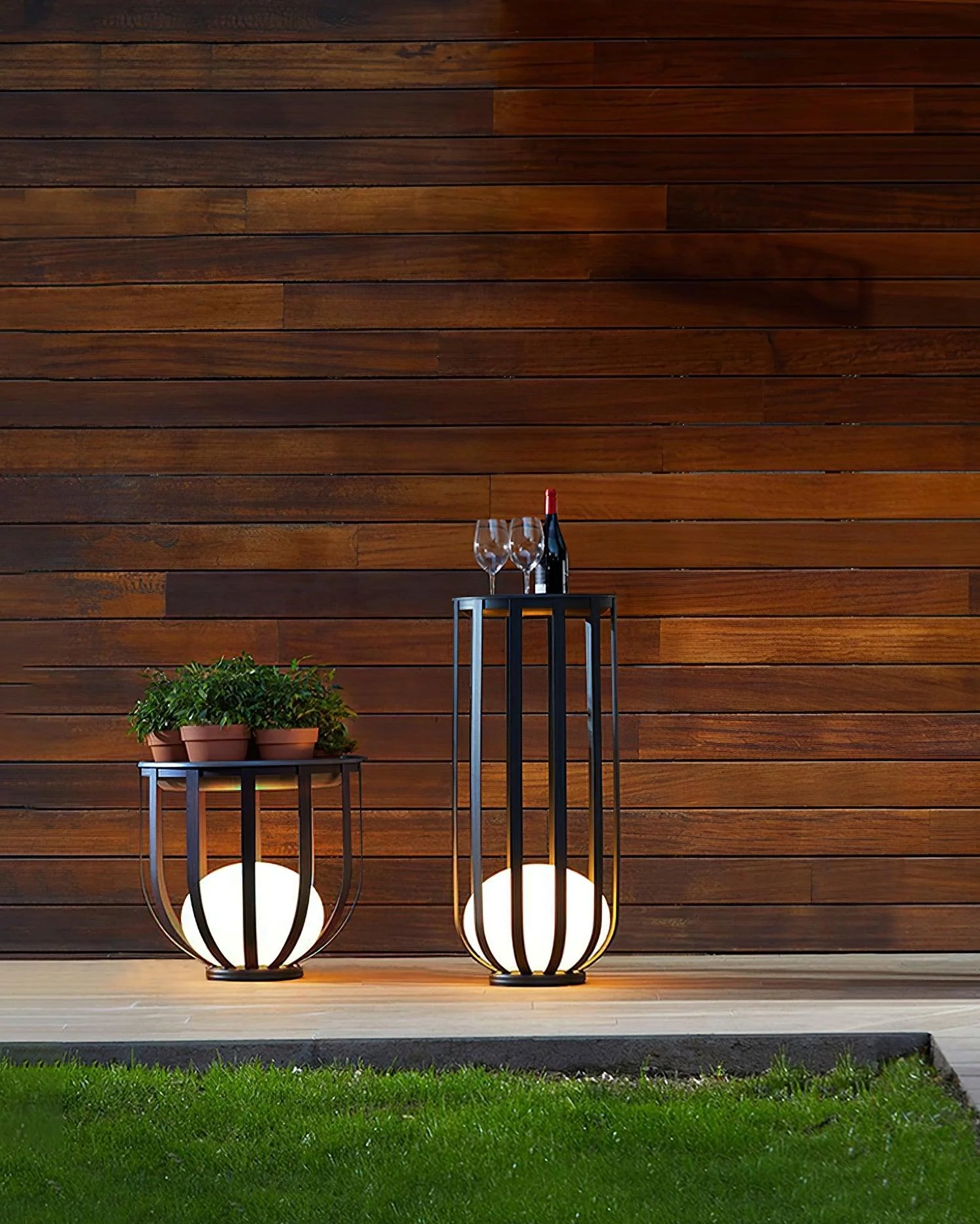Bols Outdoor Garden Lamp