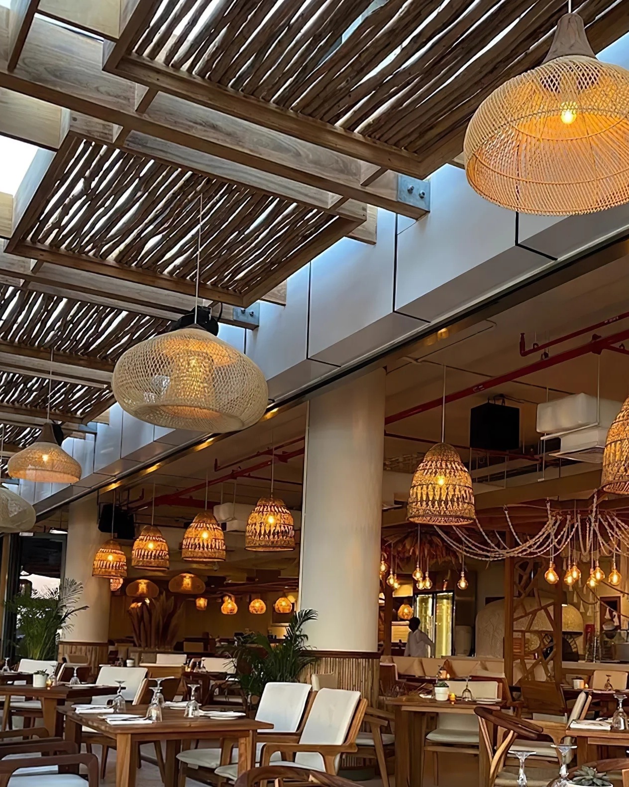 Braided Rattan Pendant Lamp