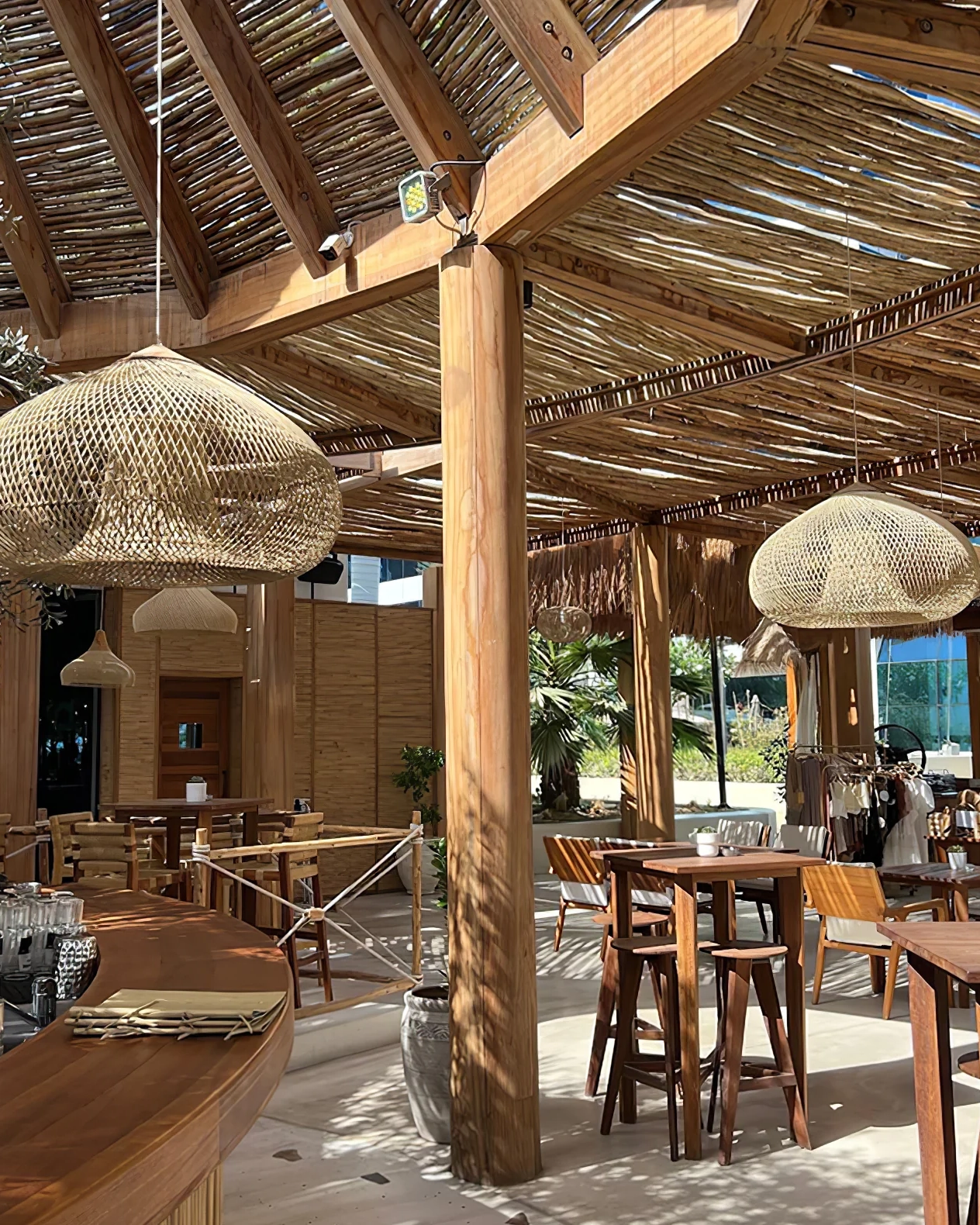 Braided Rattan Pendant Lamp