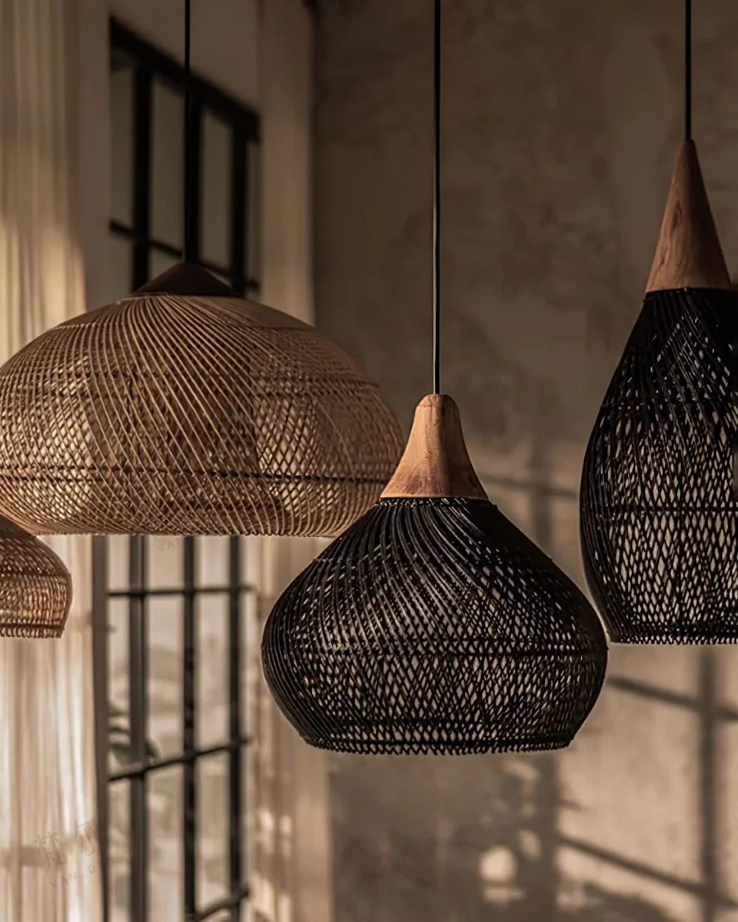 Braided Rattan Pendant Lamp