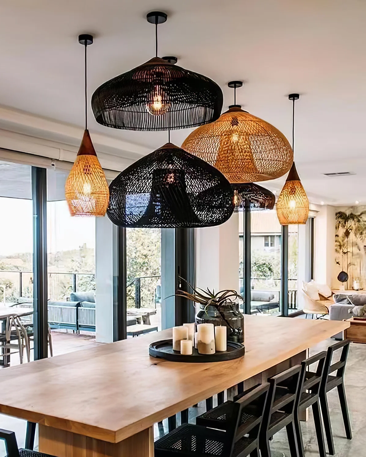 Braided Rattan Pendant Lamp