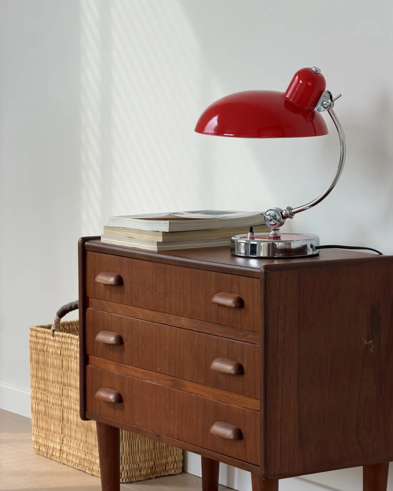Brano Table Lamp
