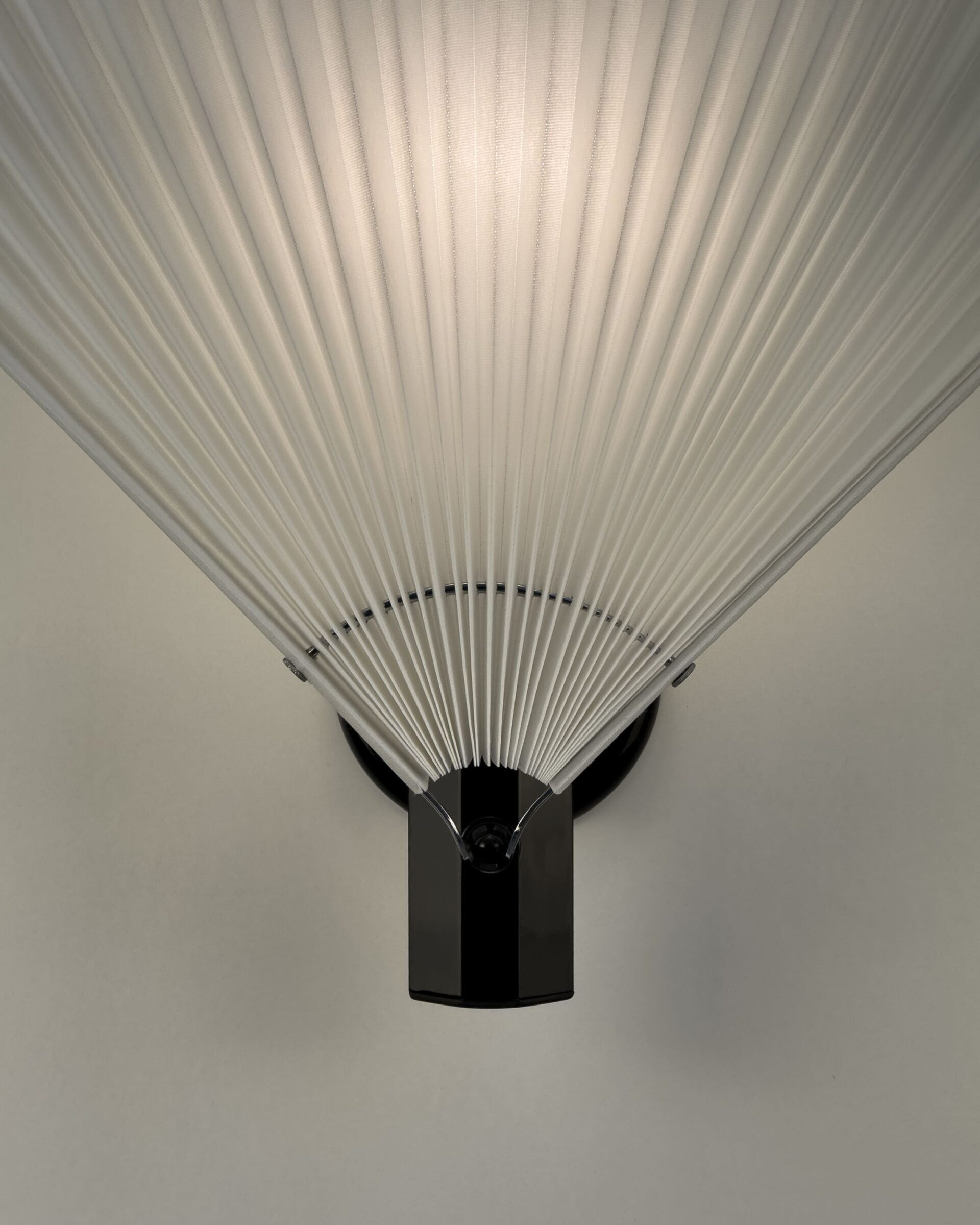 Brume de Soie Wall Light