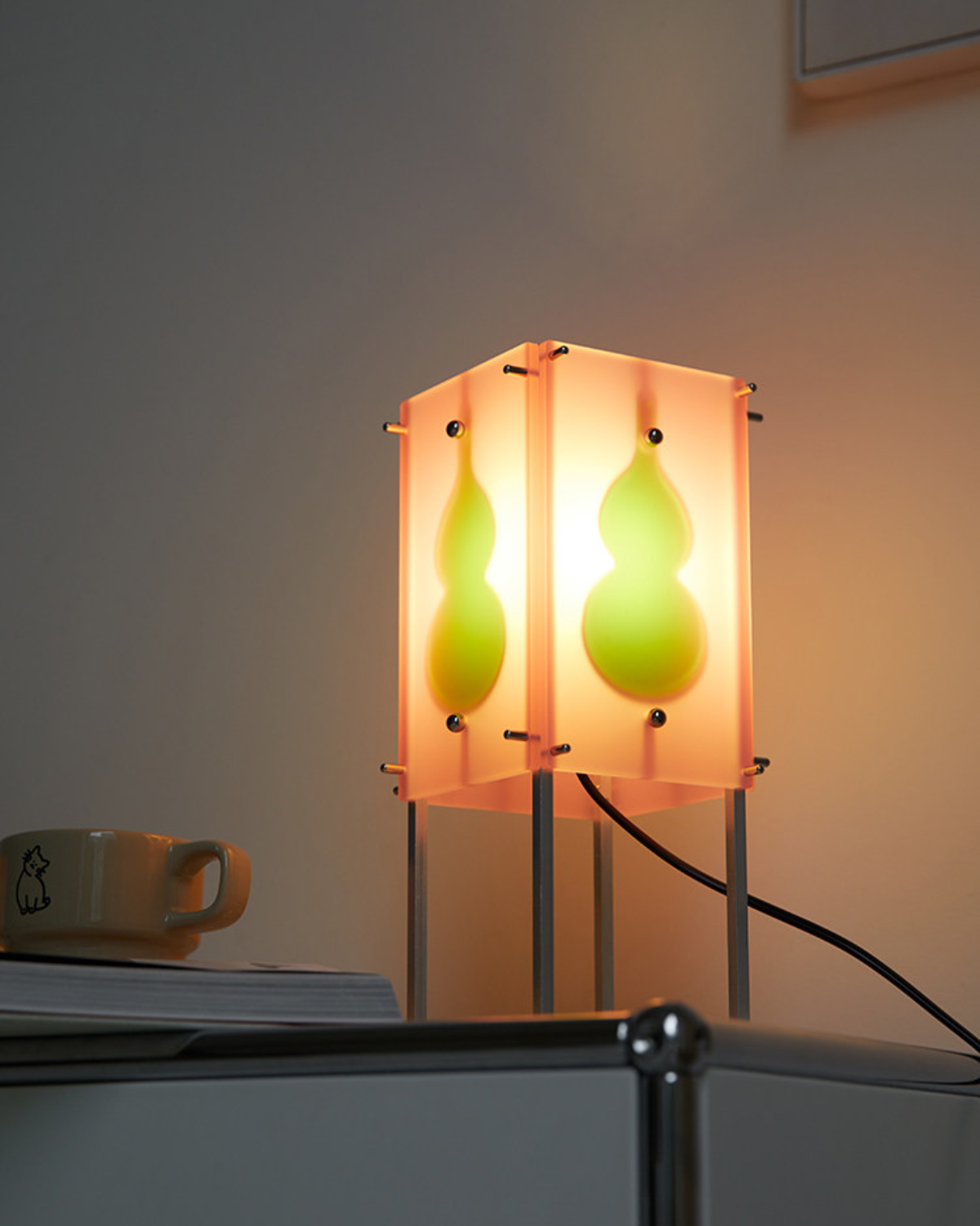 Calabash Glow Table Lamp
