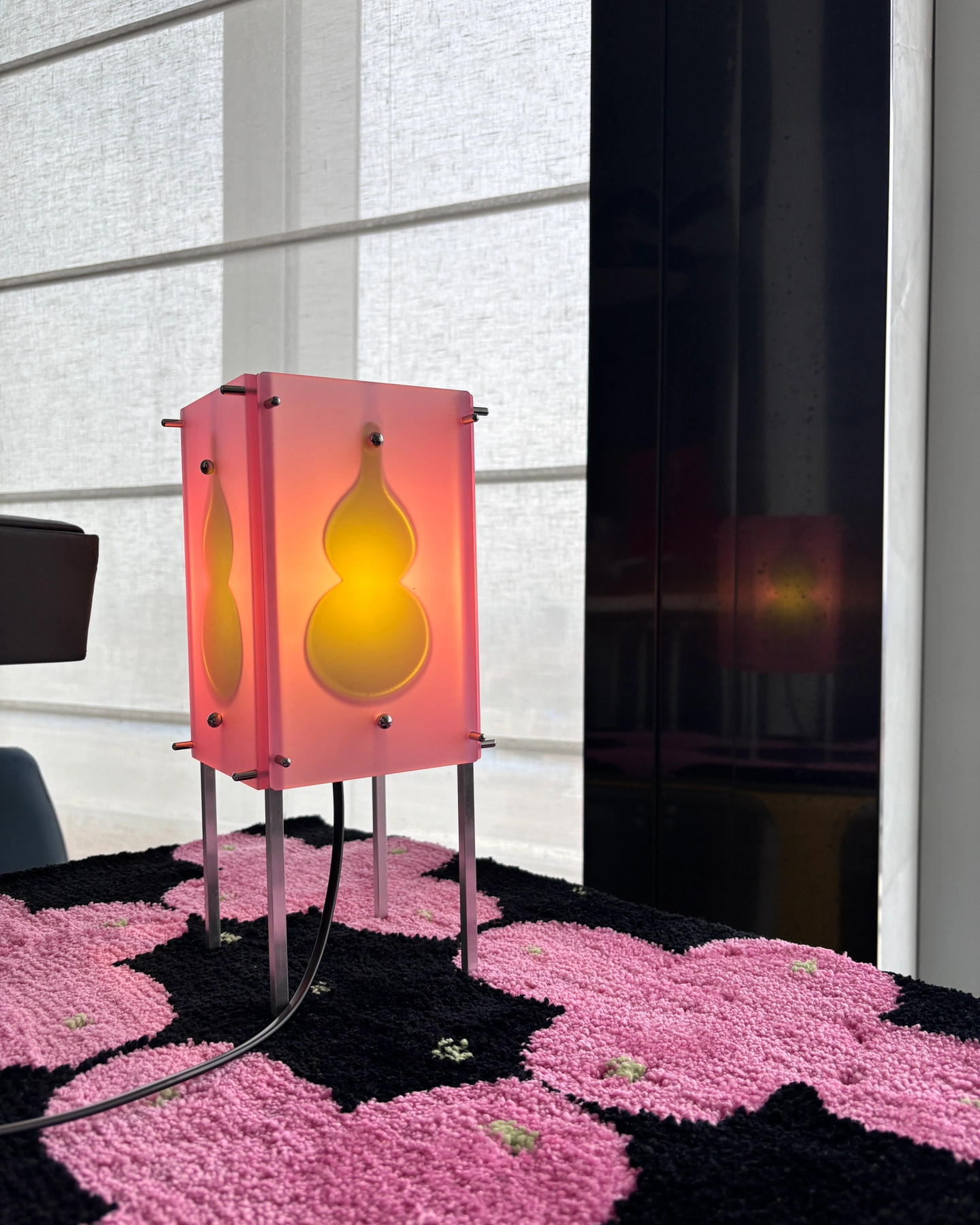 Calabash Glow Table Lamp