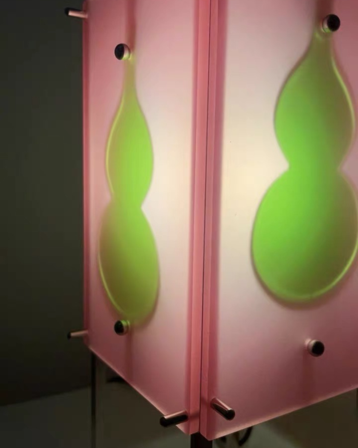 Calabash Glow Table Lamp