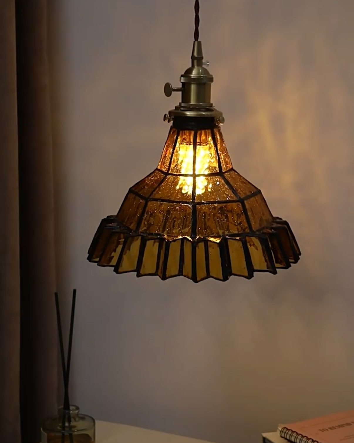 Campanilla Glass Pendant Light