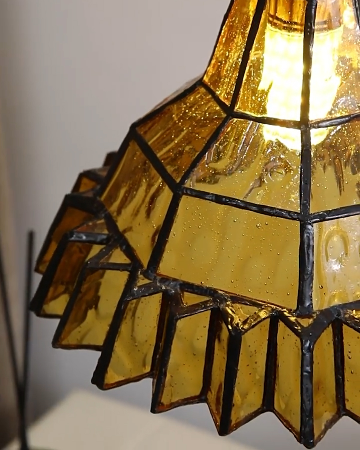 Campanilla Glass Pendant Light