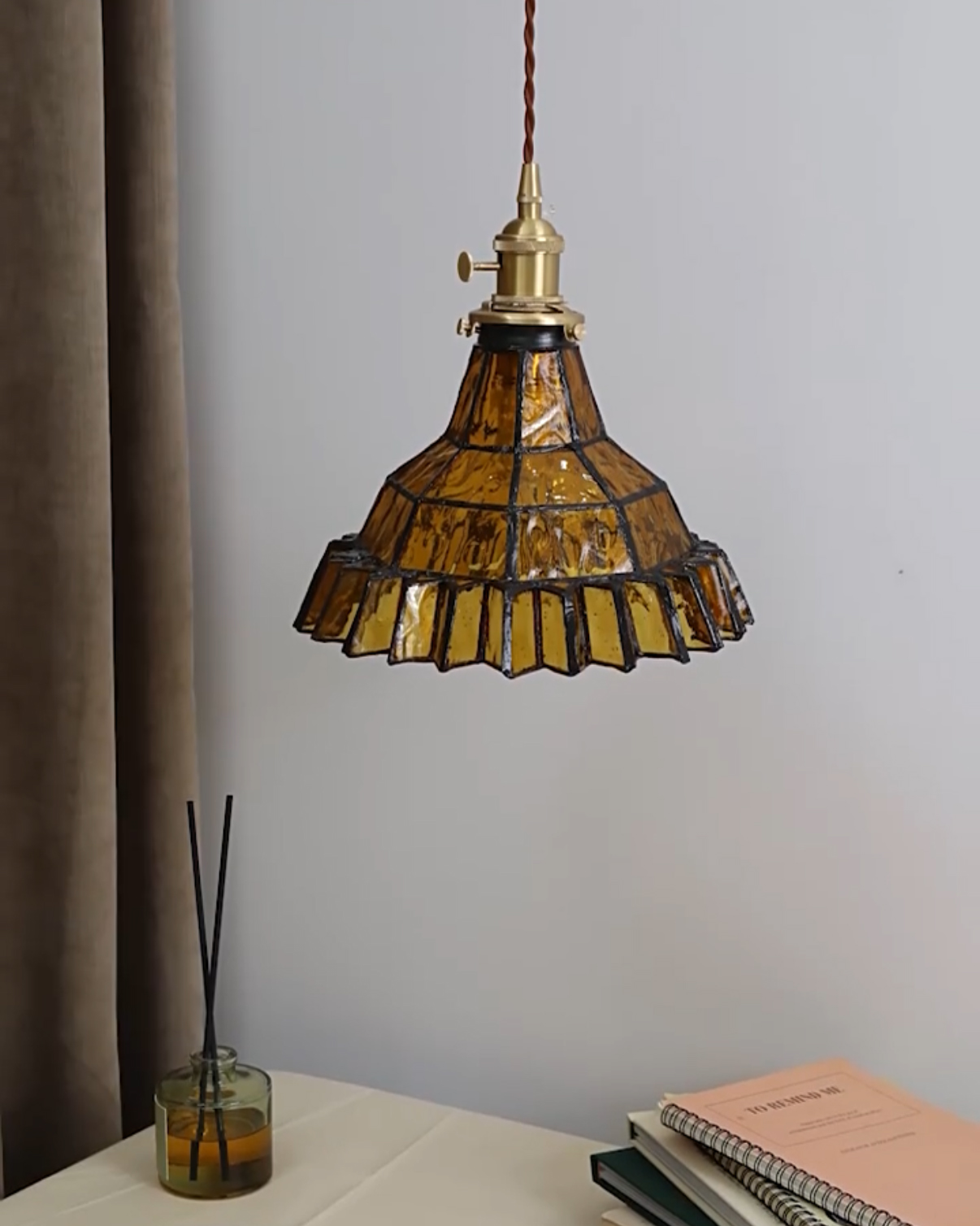 Campanilla Glass Pendant Light
