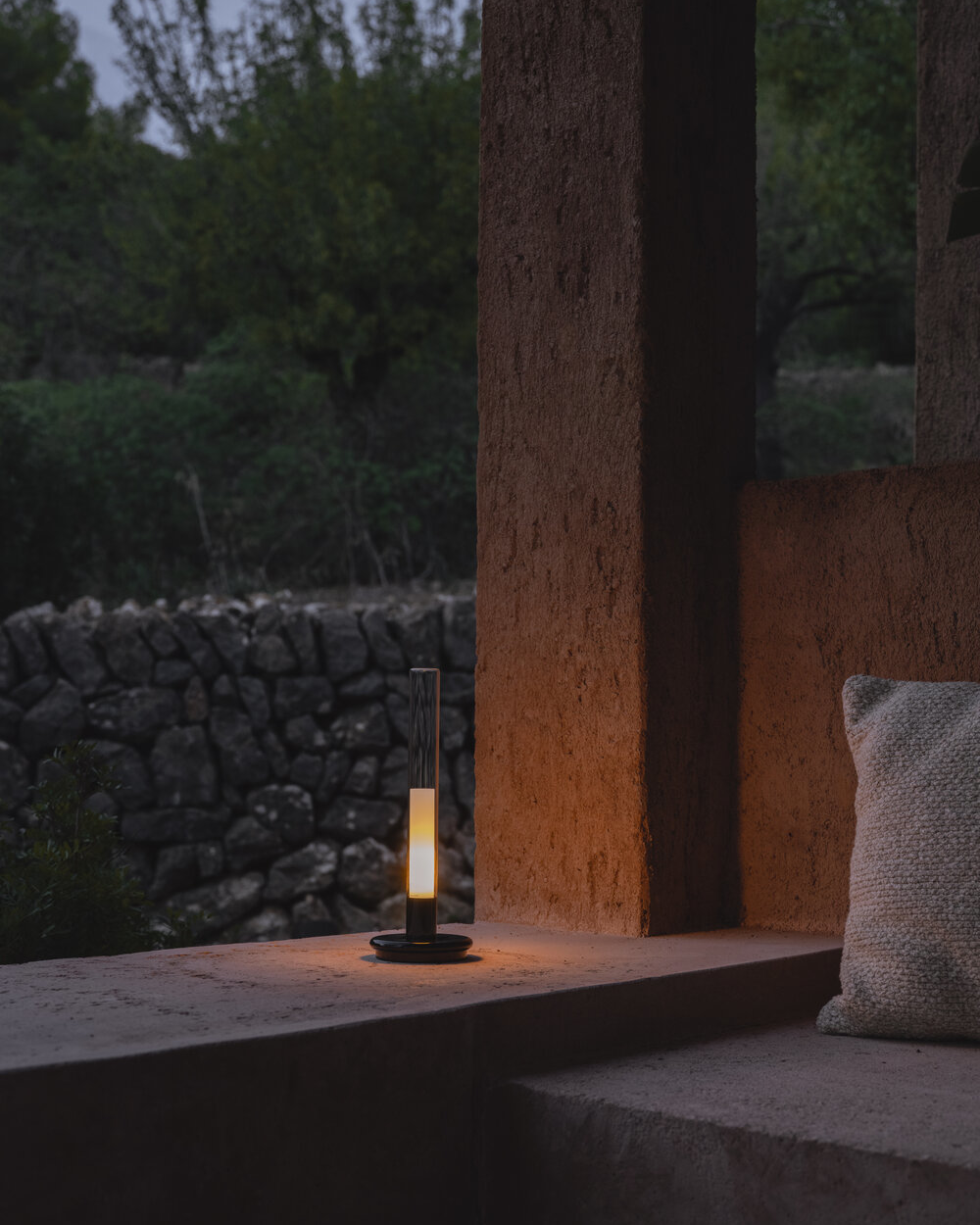 Candlelight Radiance Table Lamp