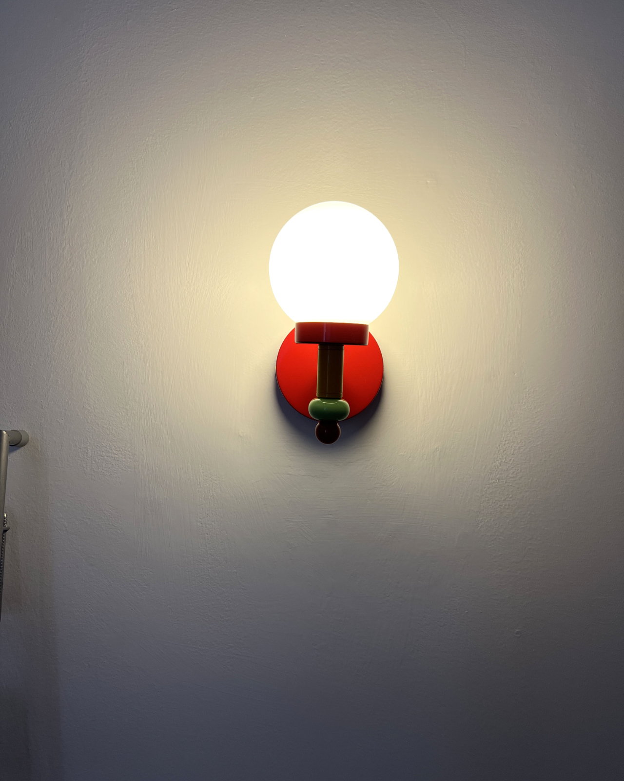 Candy Orb Wall Lamp