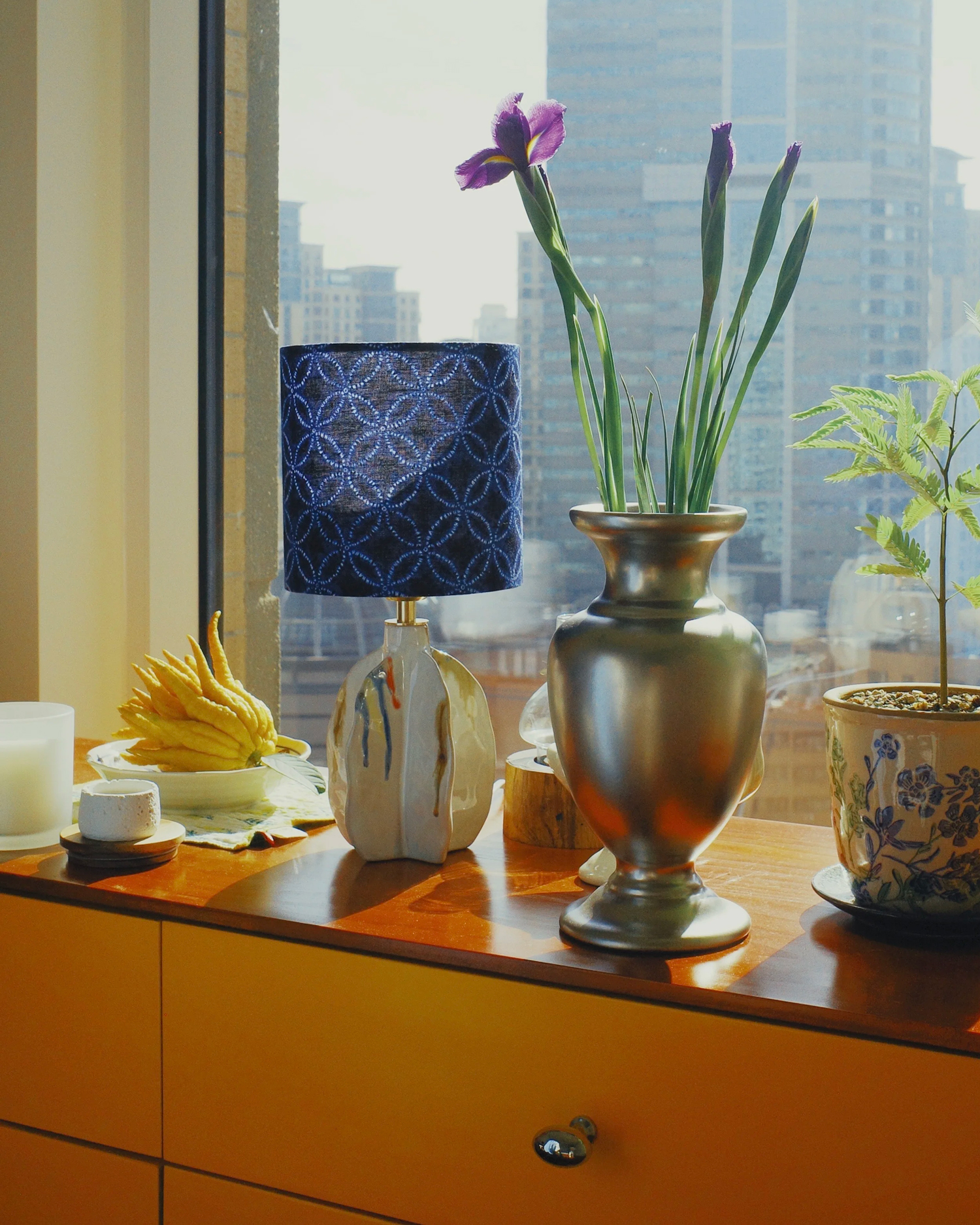 Carambola Ceramic Table Lamp