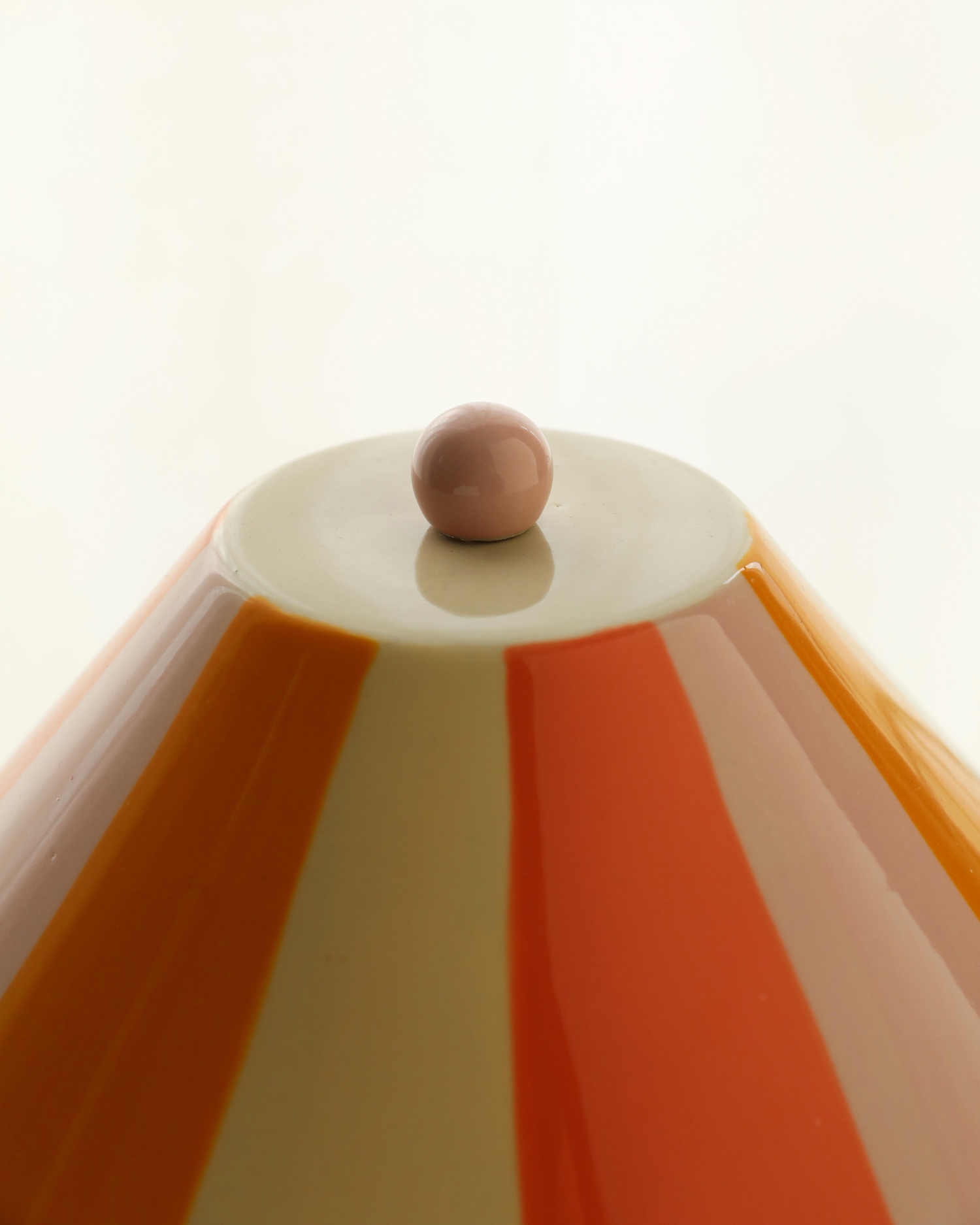 Carousel Glow Table Lamp