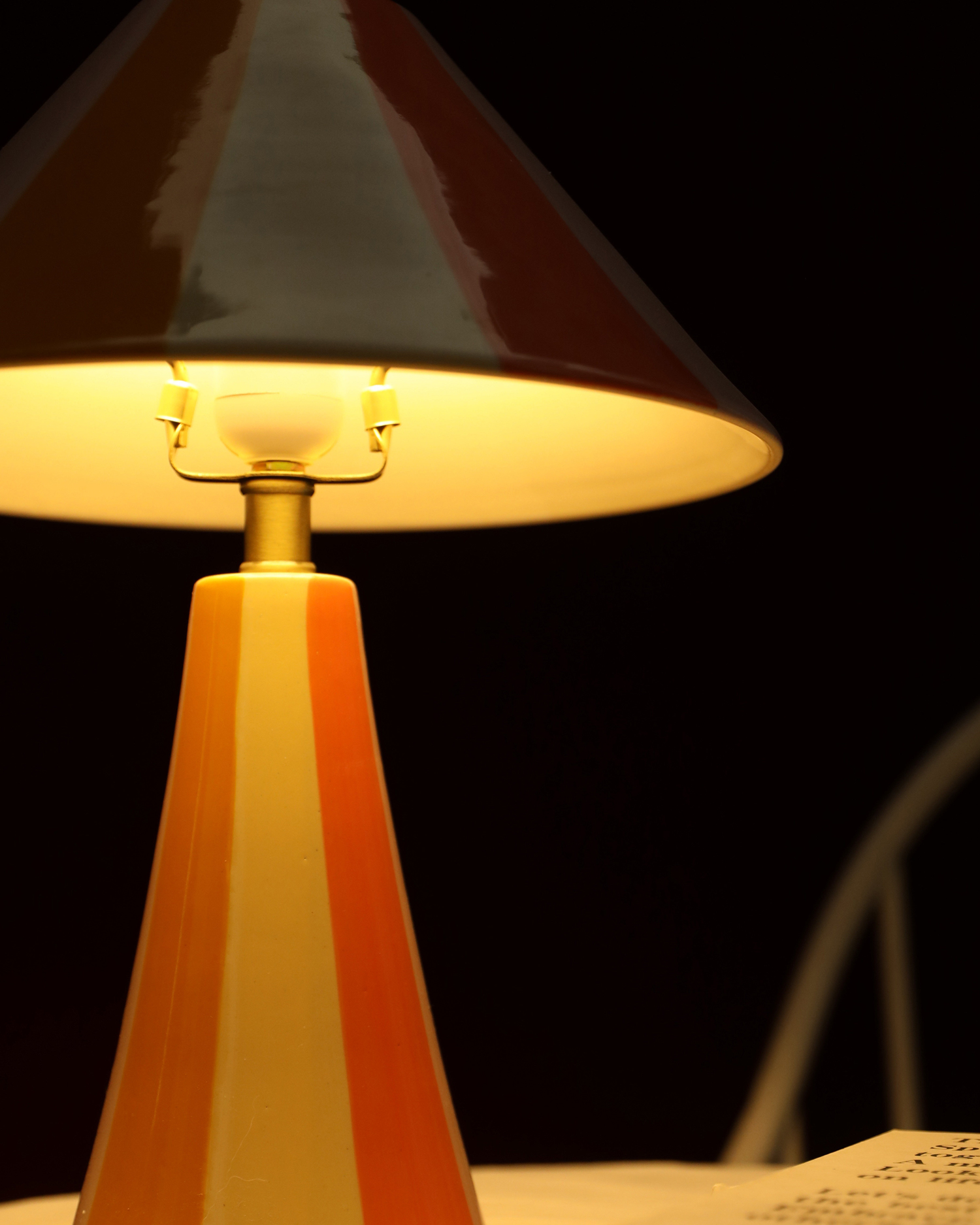 Carousel Glow Table Lamp