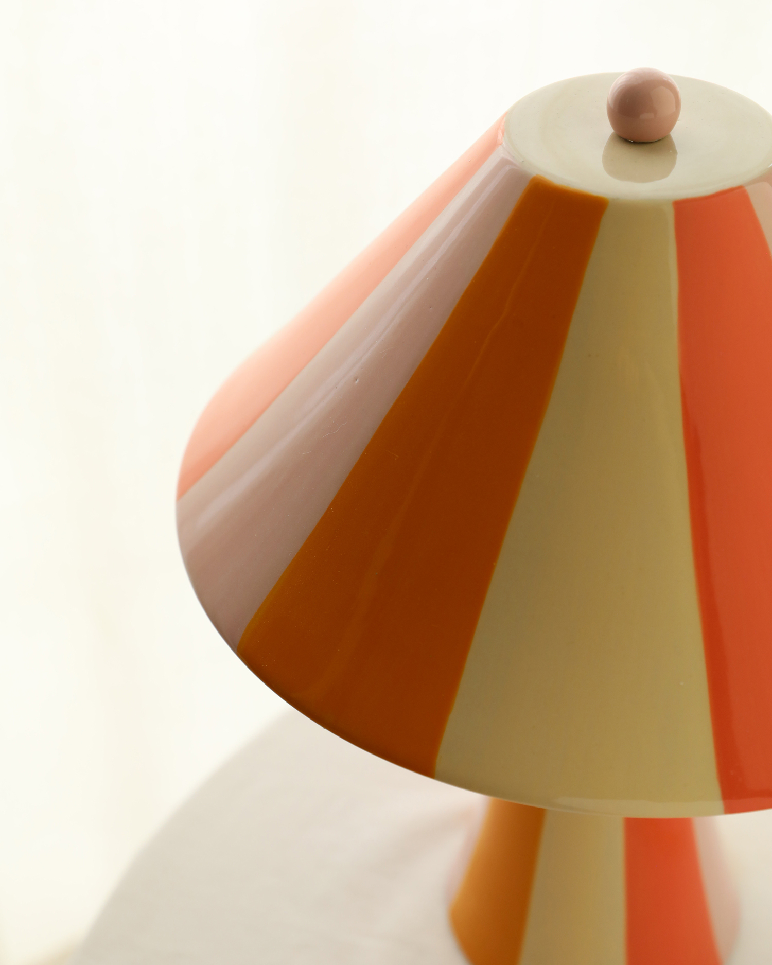 Carousel Glow Table Lamp