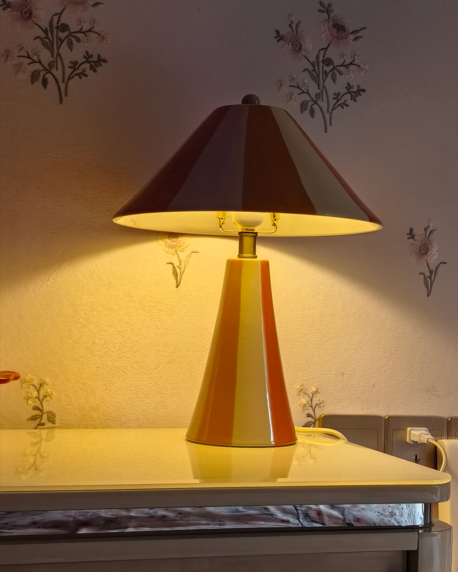 Carousel Glow Table Lamp