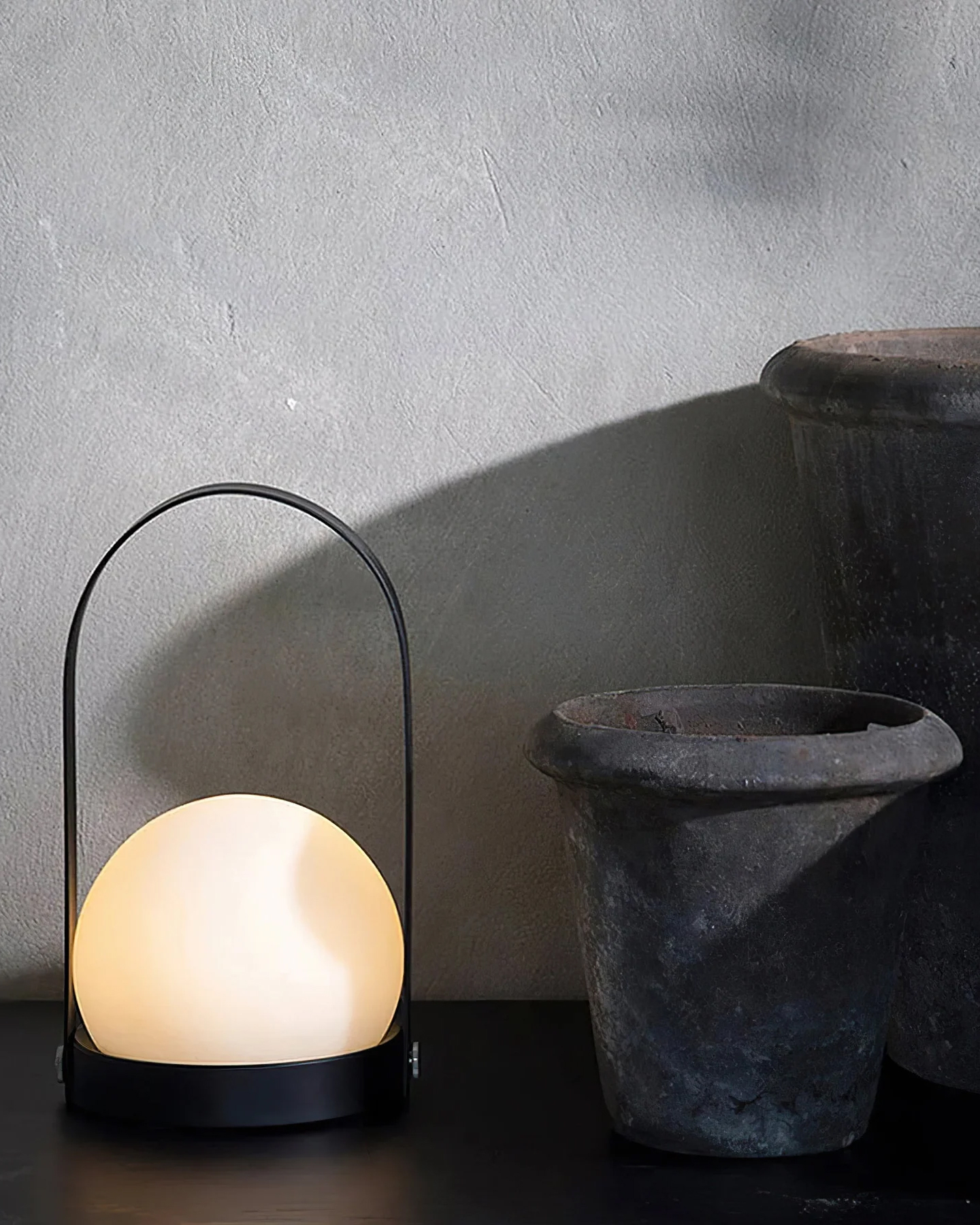 Carrie Built-in Battery Table Lamp