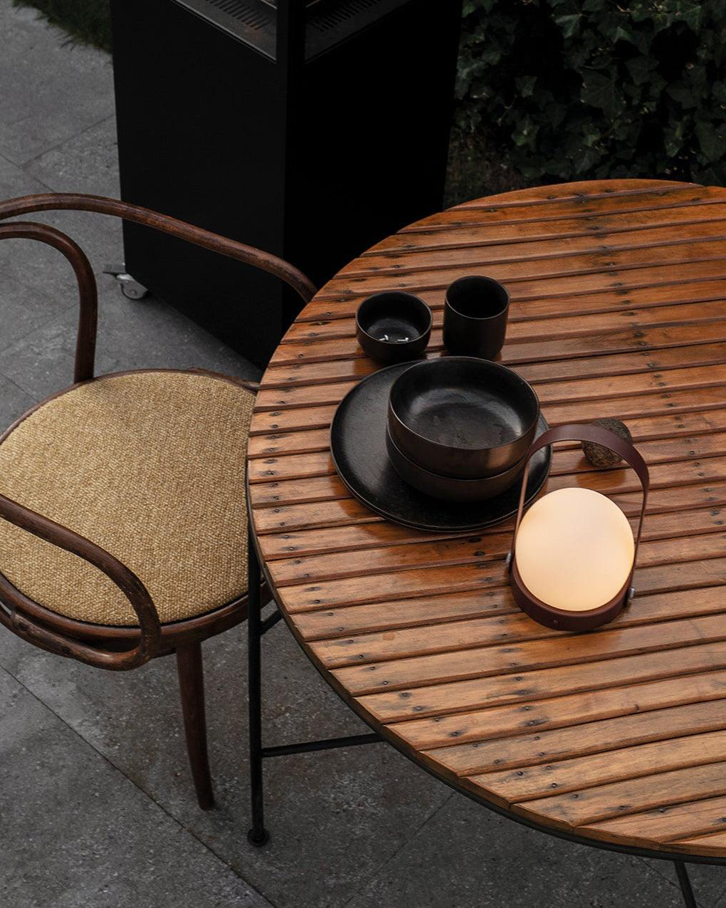 Carrie Built-in Battery Table Lamp