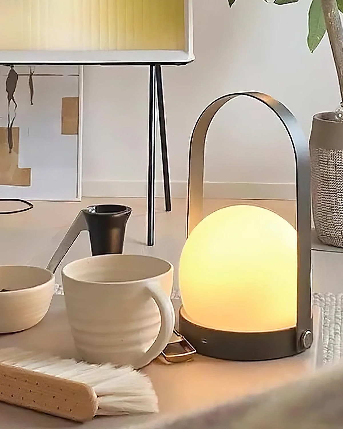 Carrie Built-in Battery Table Lamp