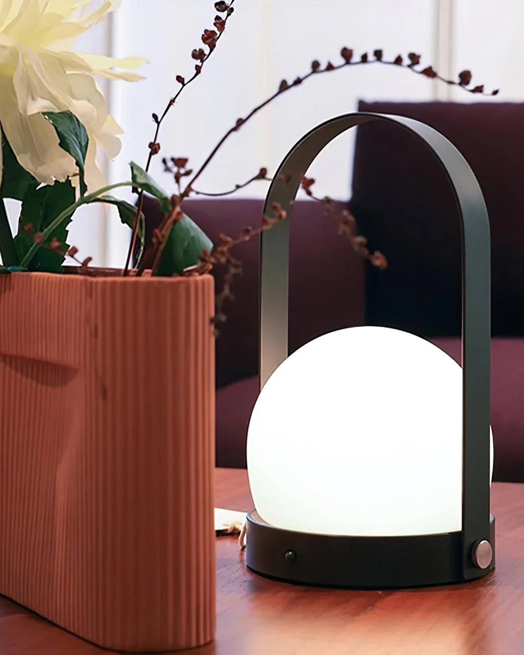 Carrie Built-in Battery Table Lamp