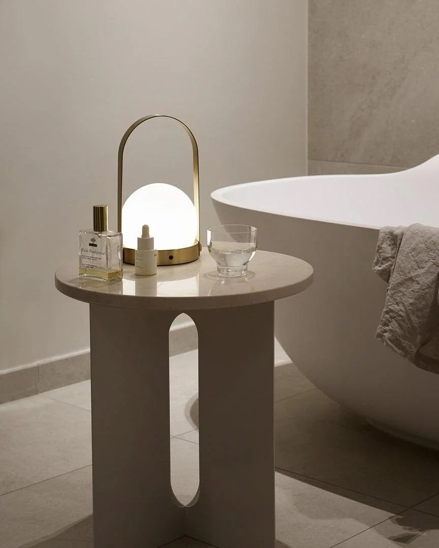 Carrie Built-in Battery Table Lamp