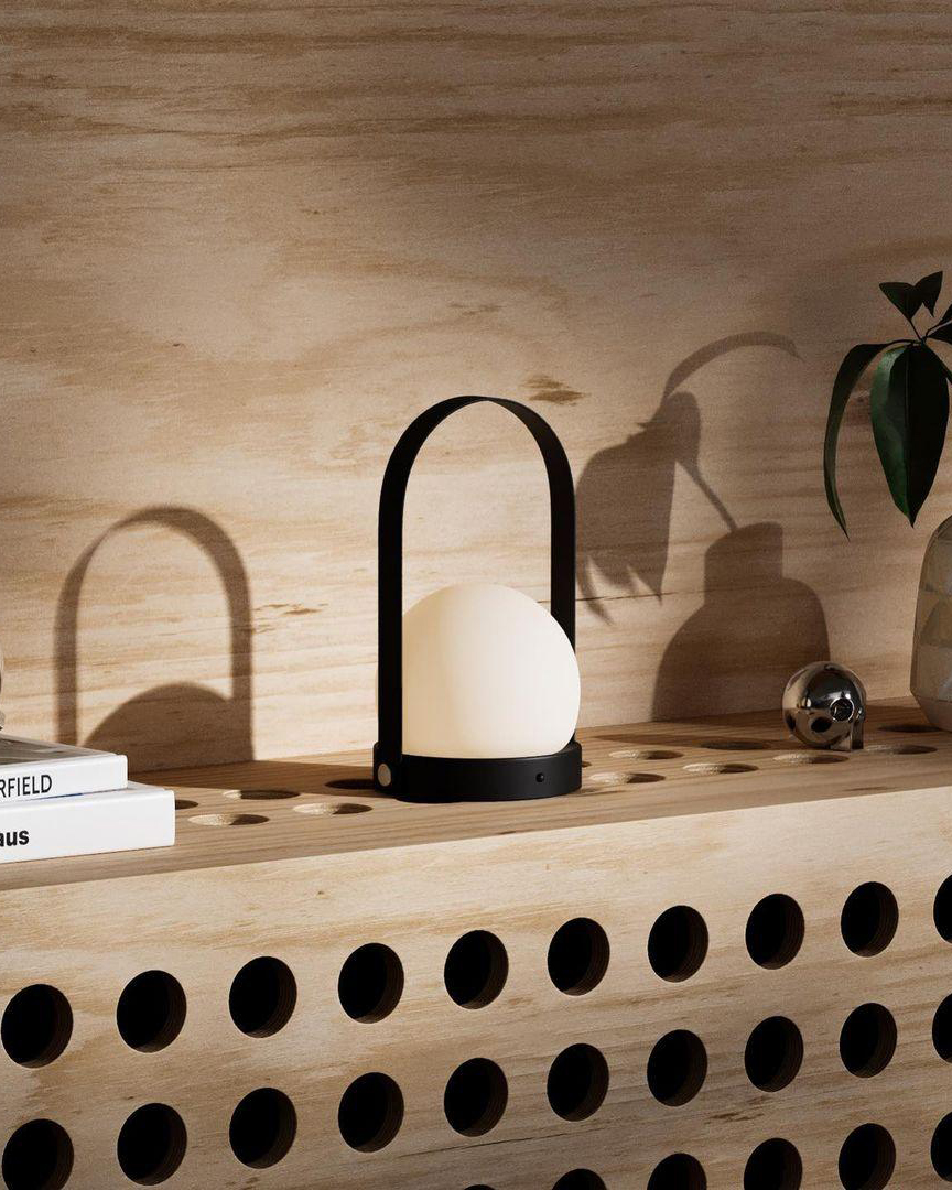 Carrie Built-in Battery Table Lamp