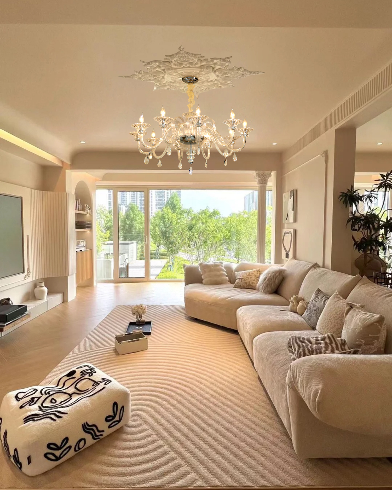 Chateau Lumiere Chandelier