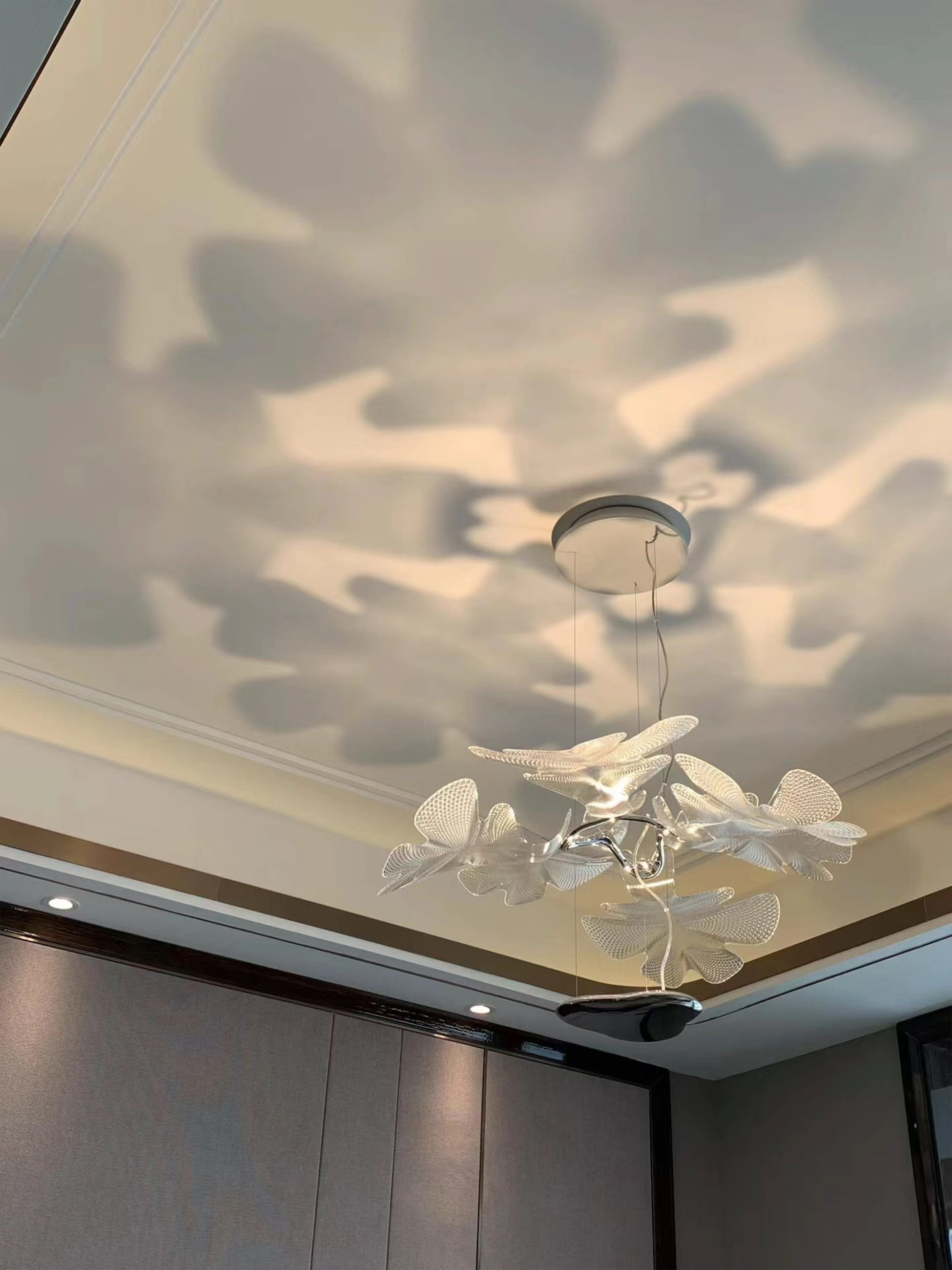 Chlorophilia Suspension Light