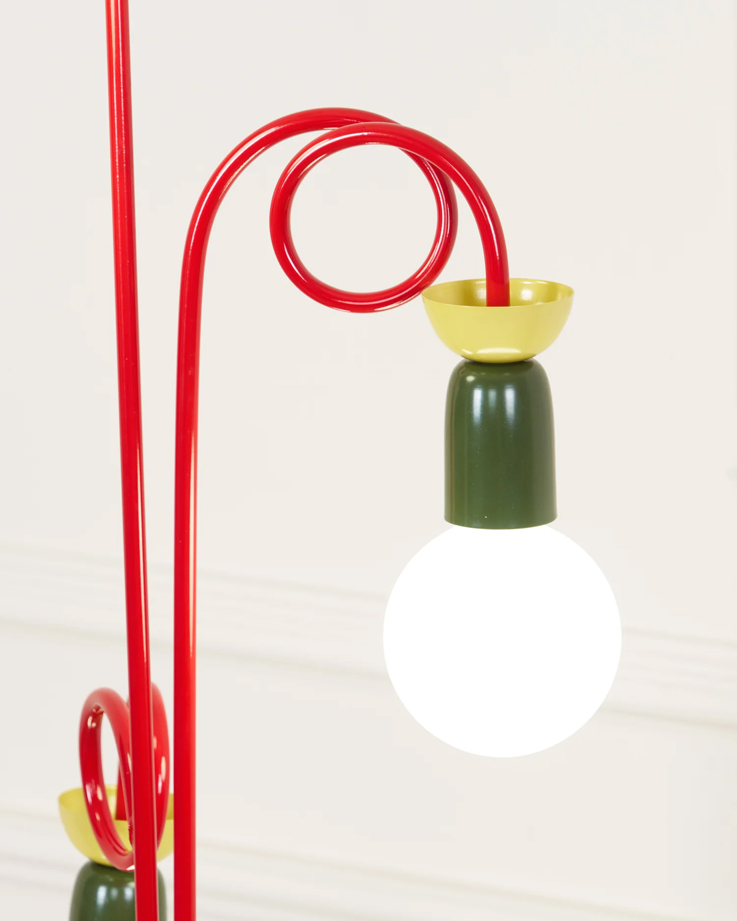 Circulo Play Floor Lamp