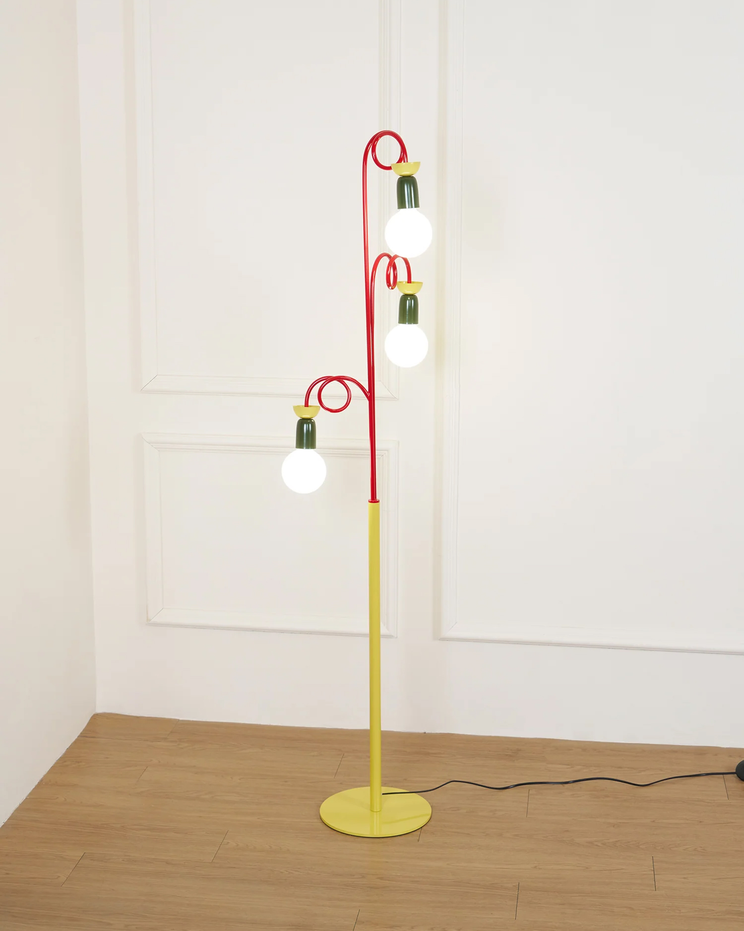Circulo Play Floor Lamp