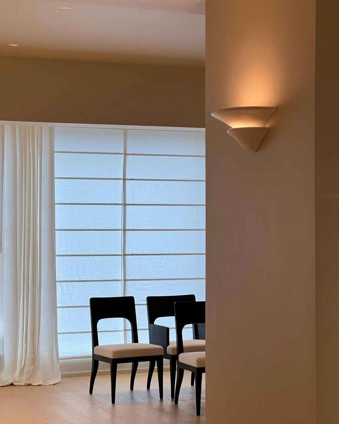 Classic Plaster Wall Sconce