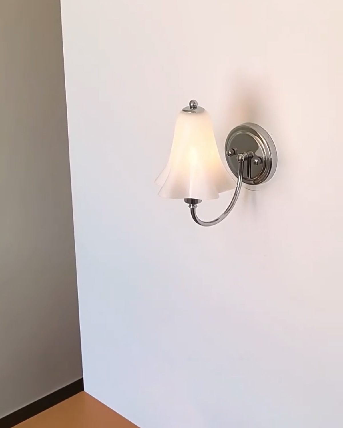 Clochette Wall Light